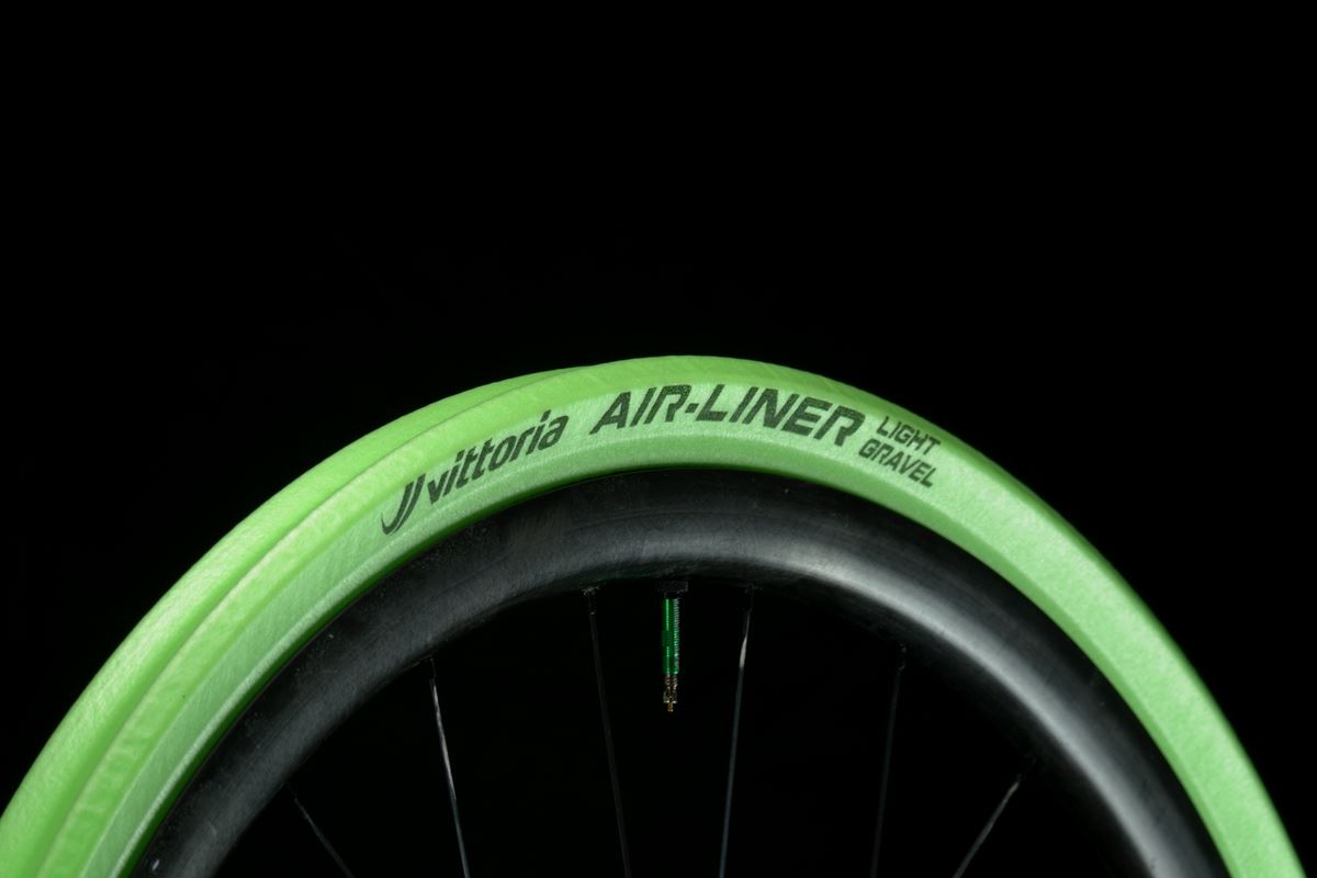 vittoria Airliner gravel
